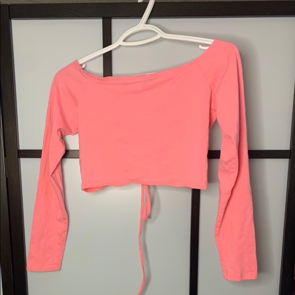 Very Chic Long Sleeve Cropped Top💝 - Picture 3 of 3
